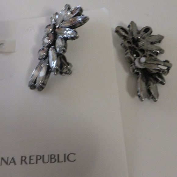 Banana Republic Gemstone Sparkle Deco Crystal Ear Cimbers Earrings NWT 45 - Picture 6 of 8